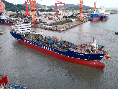 奮戰三季度丨馬尾造船18500DWT油化船（MW516-3/4）順利出塢